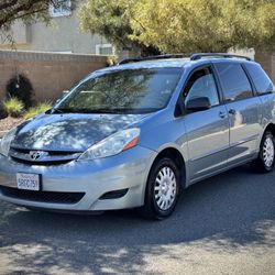 2006 Toyota Sienna