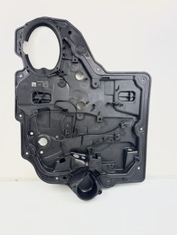 2017-2026 Chrysler Voyager Pacifica Carrier Plate Panel Left New Oem