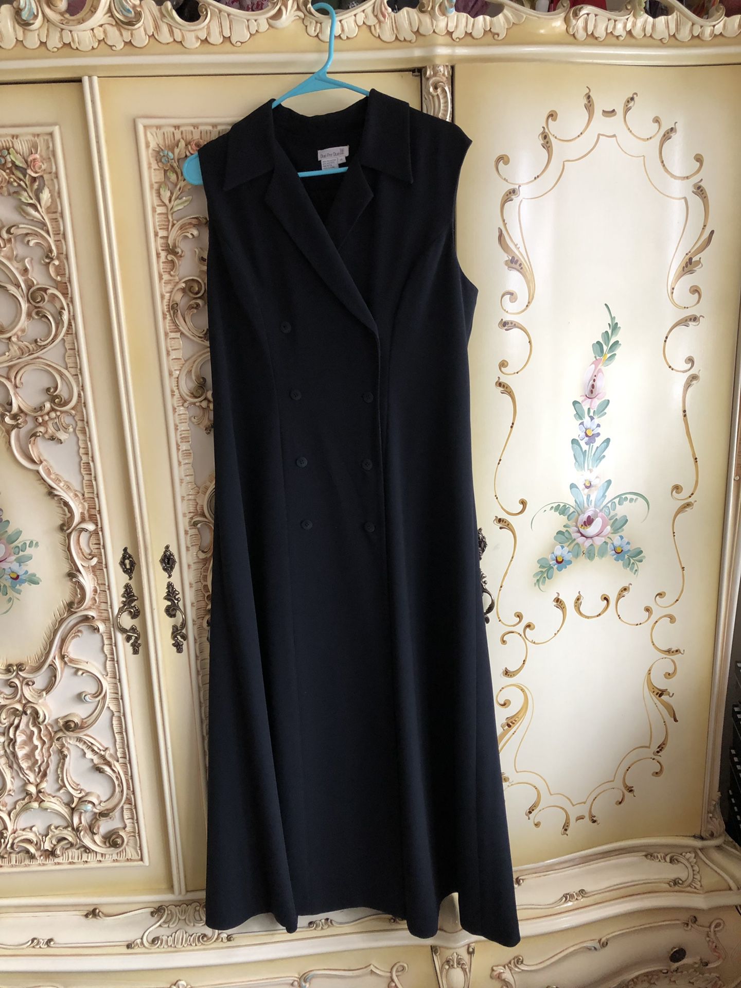 Due Per Due Vesta Black Dress size 14