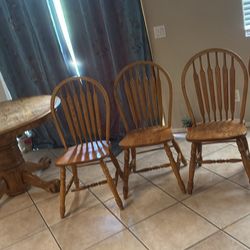 Solid Wood Clawfoot Dining Table With Chairs