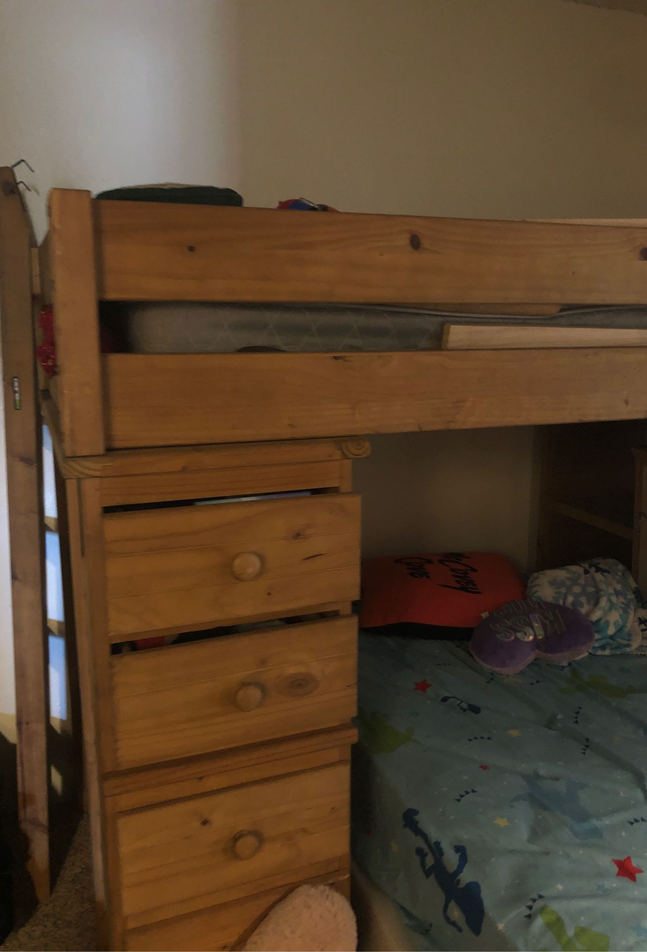 Solid wood bunk bed