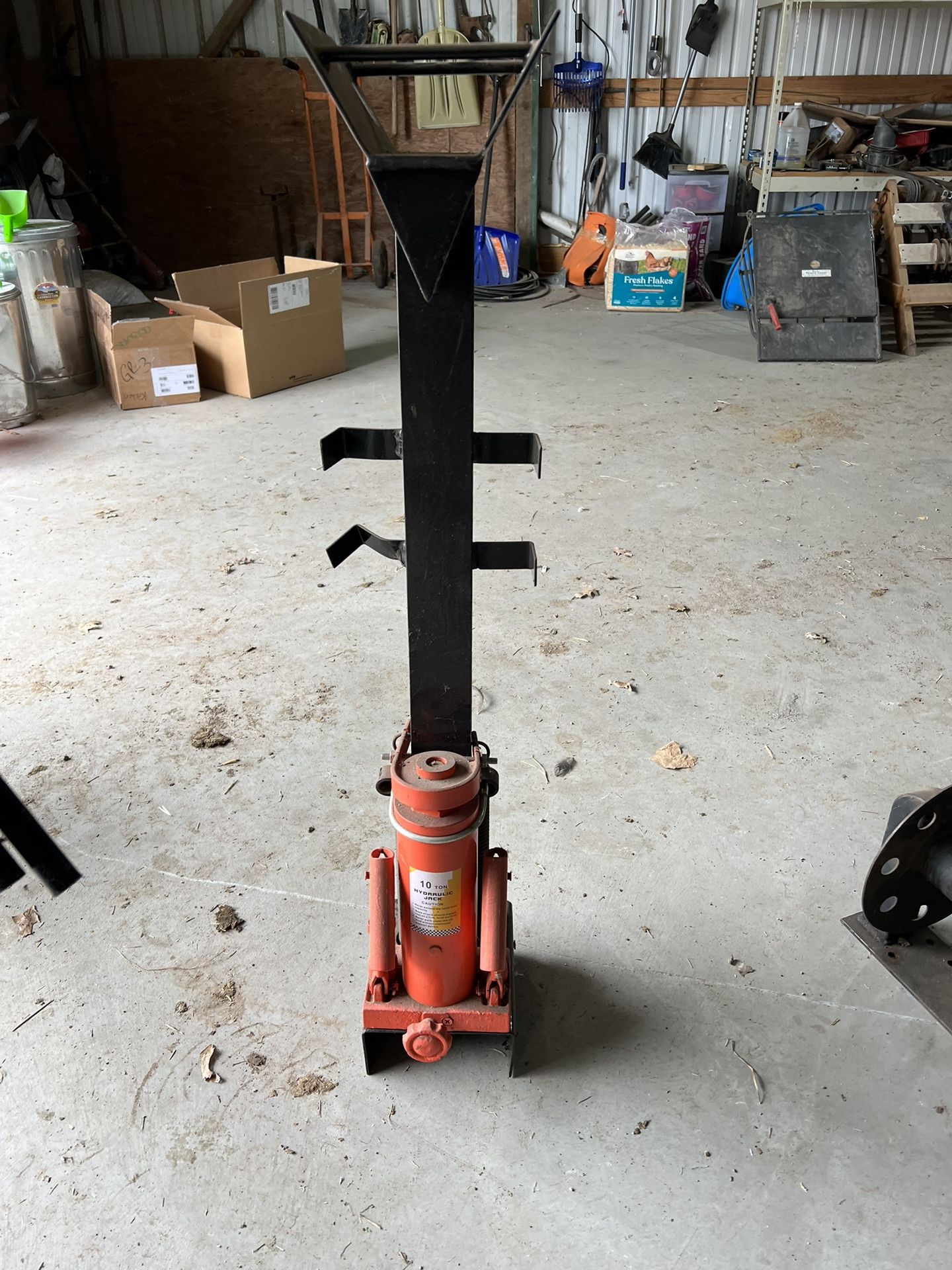 10 ton horizontal log splitter wood cutter for Sale in Skiatook, OK