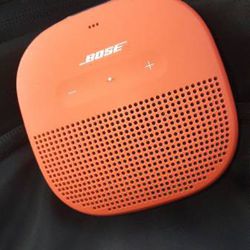 Bose Soundlink micro Bluetooth speaker orange