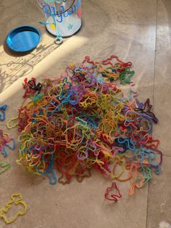 Silly Bands - Huge Assortment 
