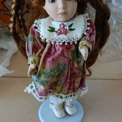 Antique Collectable Vintage Doll