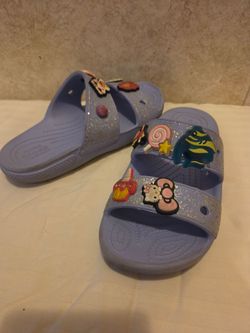 Girl croc sandals