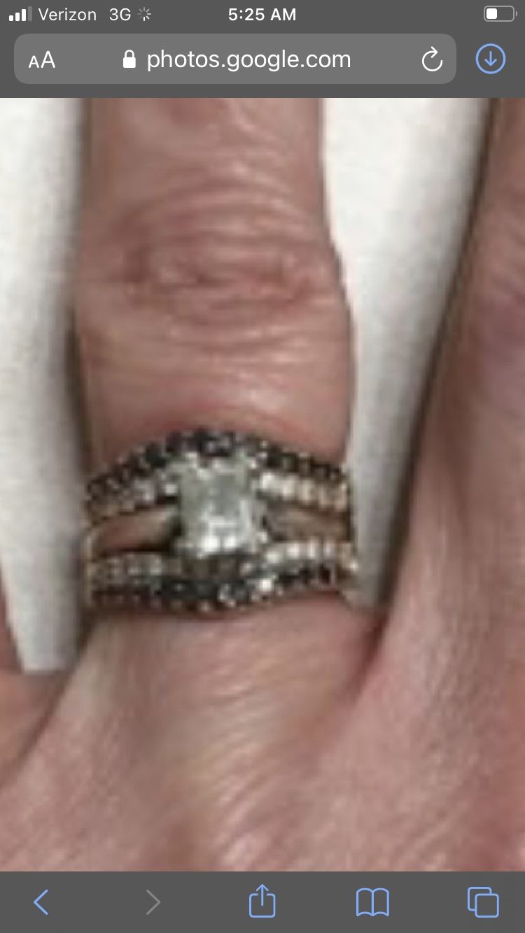 Two karat white and black diamond wedd set rose and white gold