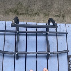 Pull Up Bar