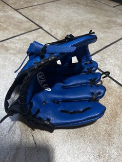 Lvl up Baseball glove
