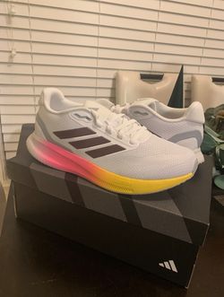 NEW Adidas Runfalcon 5s – Size  9 – Brand New in Box (x3 Available)