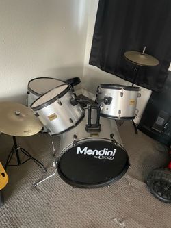 Medium drum set