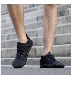 Wide minimalist shoes very comfortable 11- 11.5