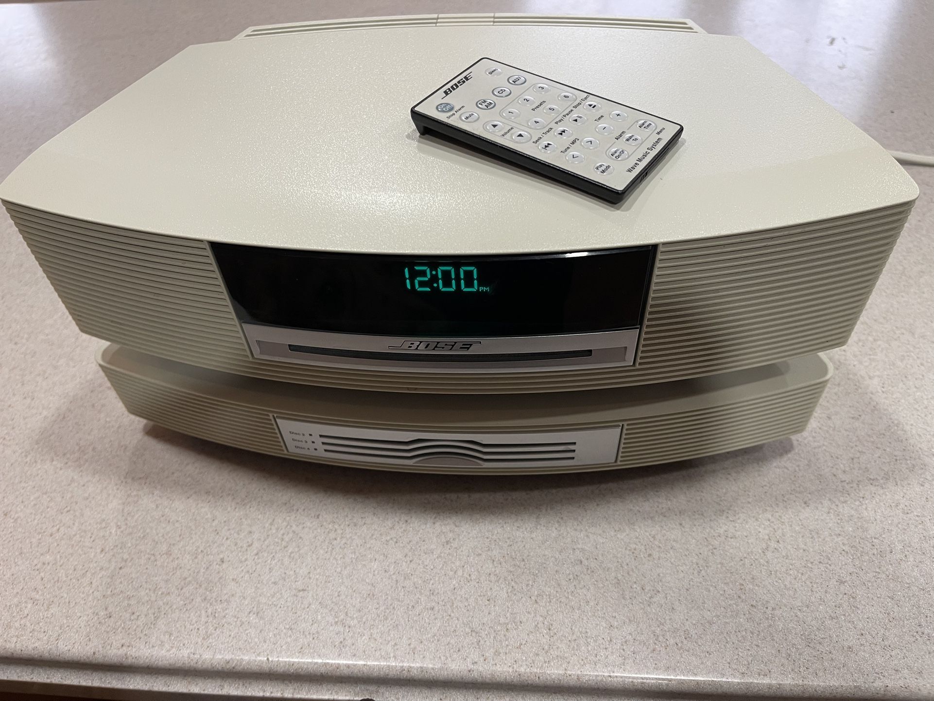 Bose Wave With Multi Cd Changer And Remote Plus Bluetooth Connected