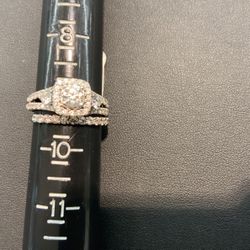 Beautiful 2pc Weeding Set
