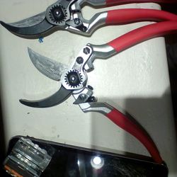 Corona Pruners and Milwaukee Tape measurer$40 for all 4