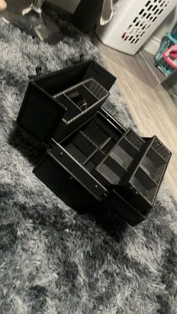 Black Hard Shell Makeup Train Case