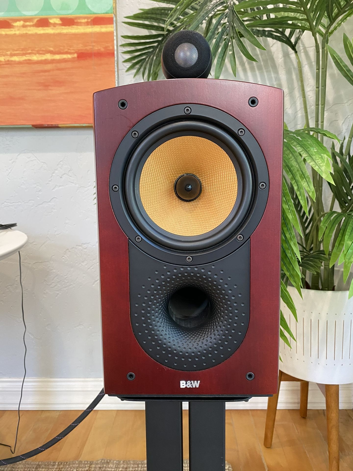 B&W Nautilus 805 Speakers w/ B&W Stands + MIT Cables