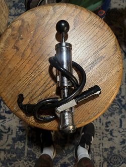 Keg pump
