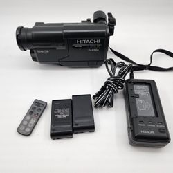 Hitachi 8mm Video Camera VM-E110A