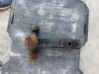 3 Size Hitch Ball