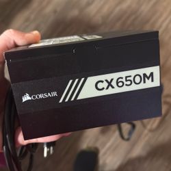 Corsair CX 650 m PSU