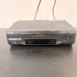 Sony SLV-N51 4-Head Hi-Fi VCR VHS Player -NO REMOTE
