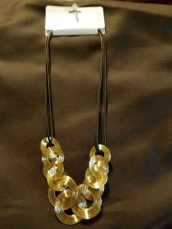 Nice gold circle hoop leather look brown necklace new