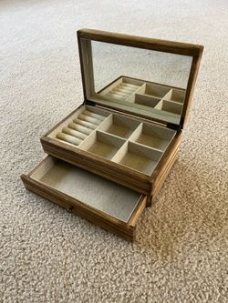 Jewelry box with mirror and drawer