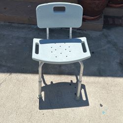 SHOWER CHAIR 