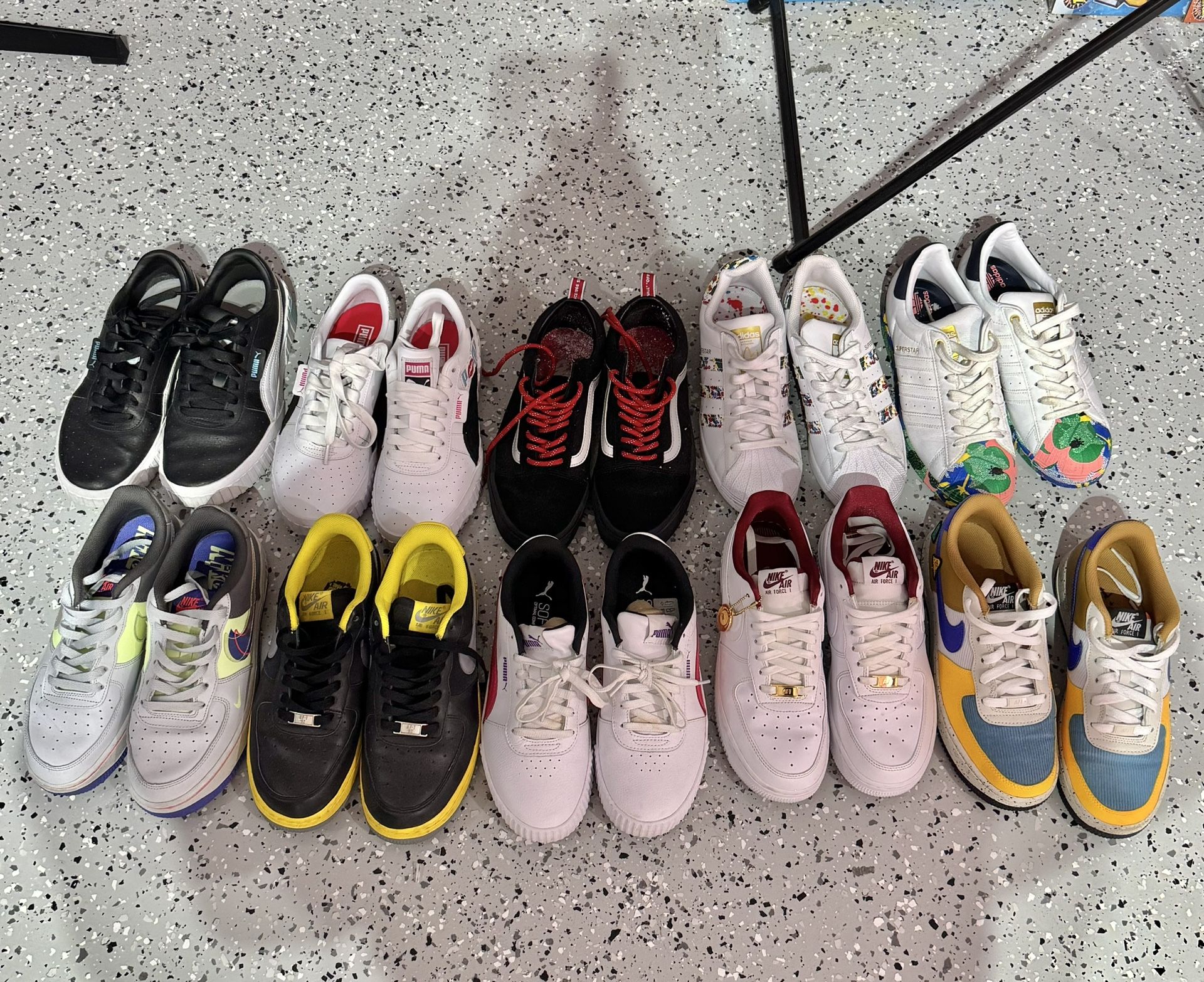 Sneakers