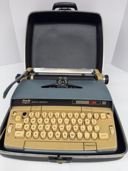 Smith-Corona Electra 110 Electric Typewriter Blue Case Works