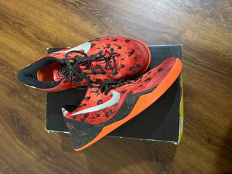 Nike Kobe 8 Basketball Sneakers