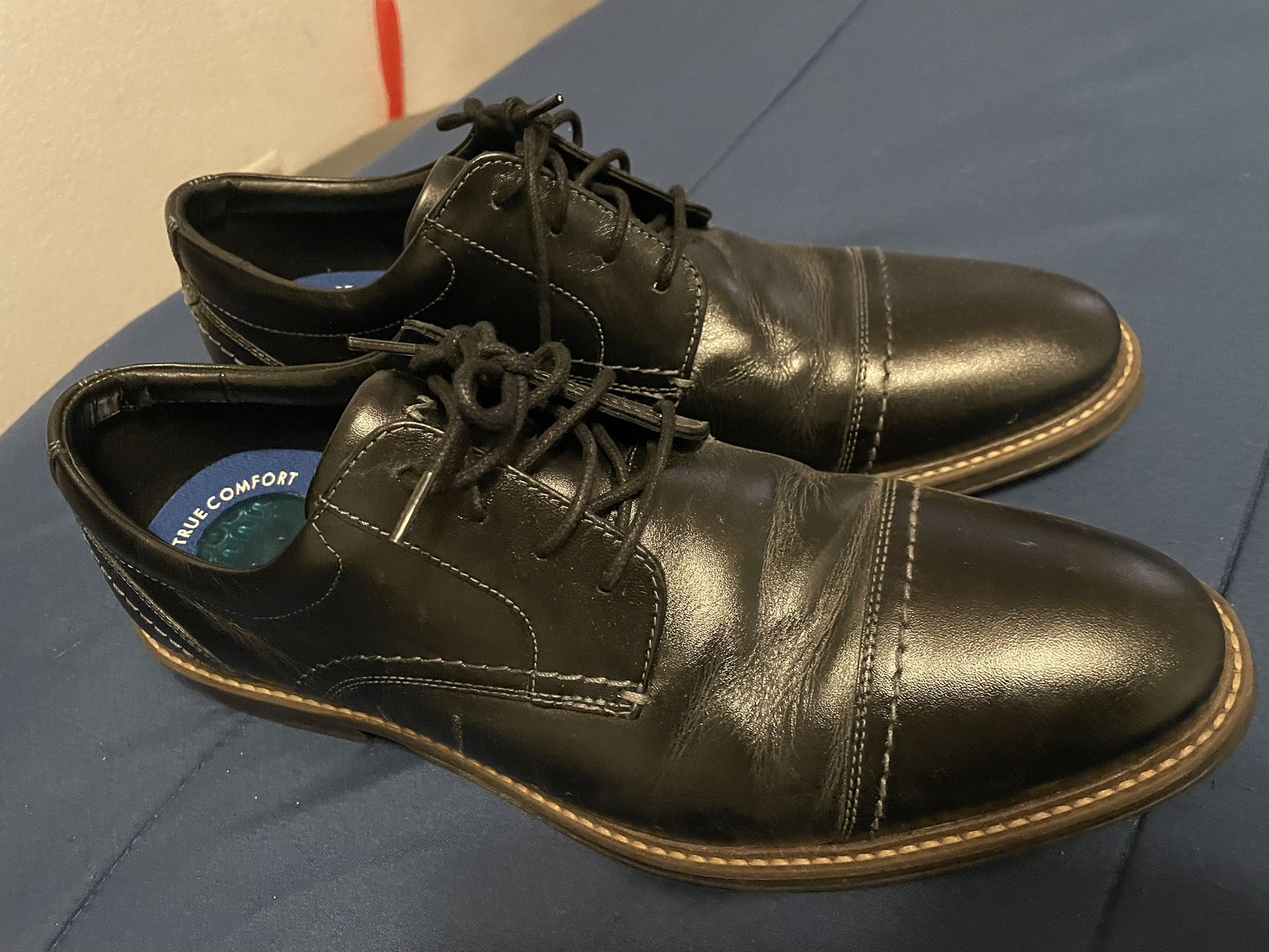 Men’s brand new dress shoes size 11