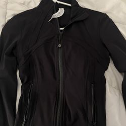 lu lu lemon define jacket cropped