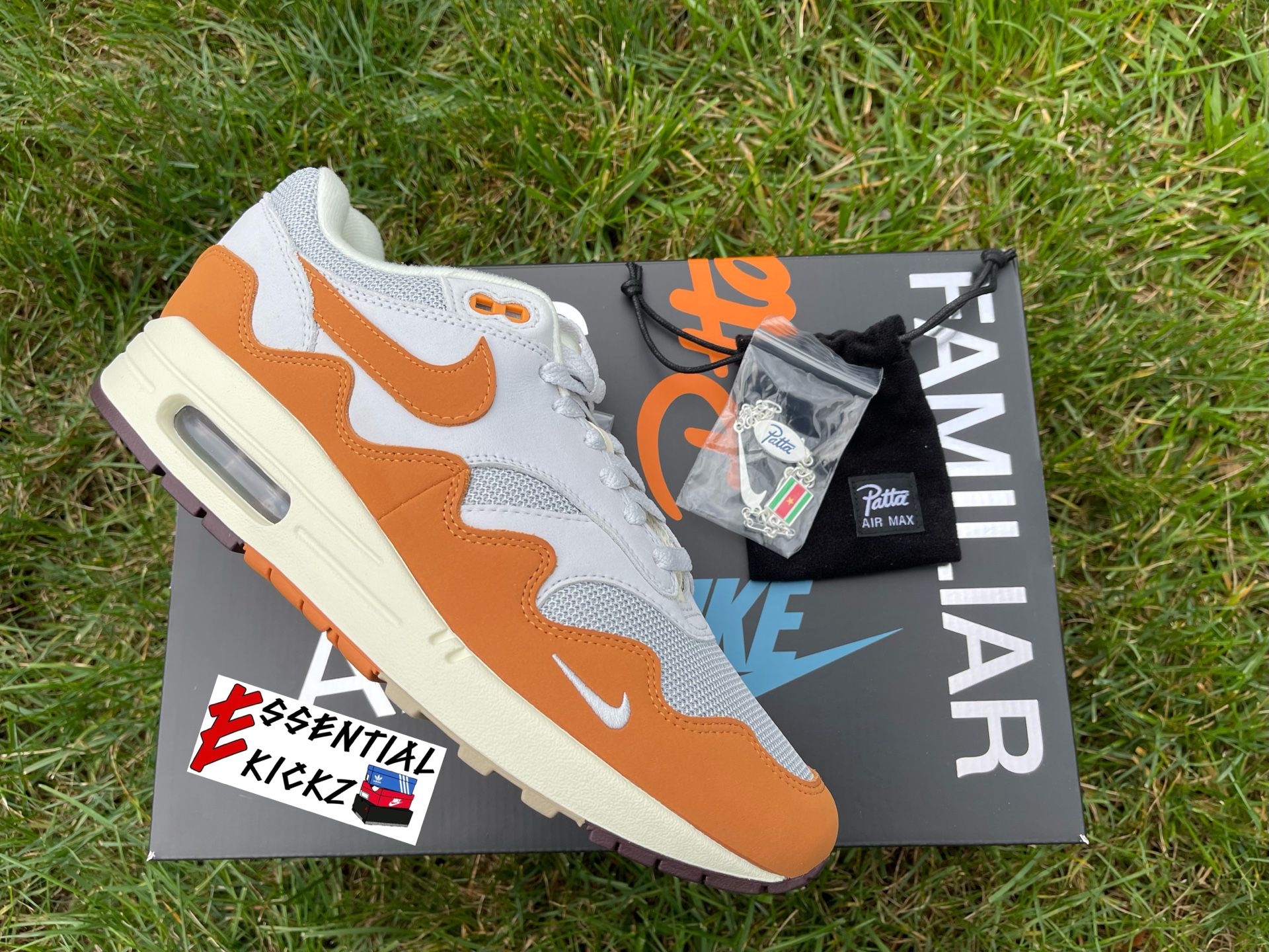 Air Max 1 “Patta Waves Monarch” ( With Bracelet) 