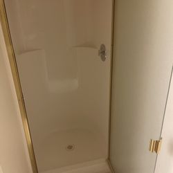 Enclosed shower