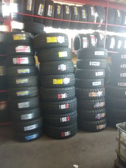 🎈hoy domingo tenemos🎇 los mejores🚛 descuentos en todas las🎈 llantas nuevas y rines en especial 🚛visítenos trabajamos los 7 días de la semana