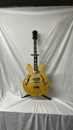 Epiphone Semi-Hollow Body Electric Casino Nat Guitar