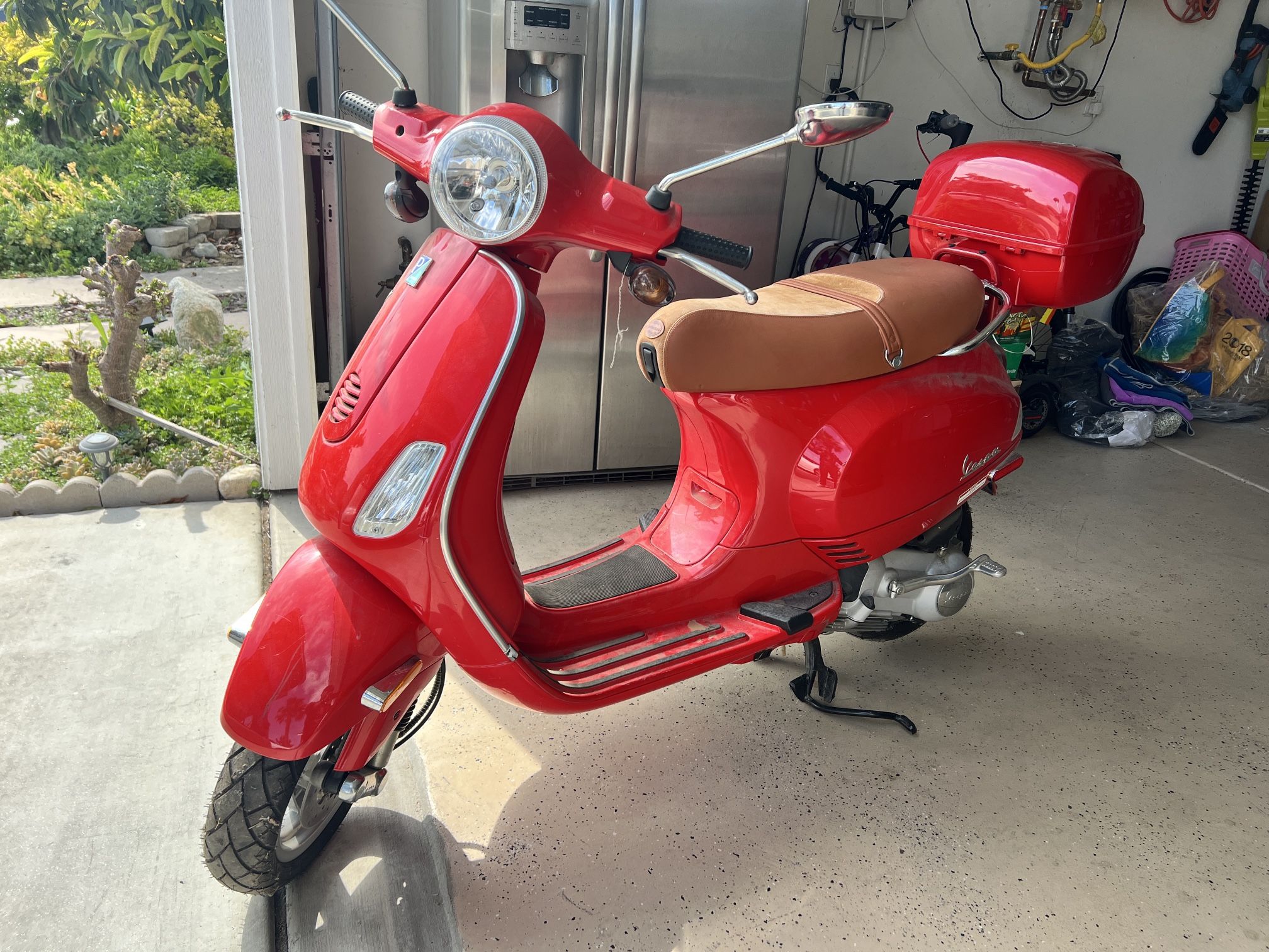 2005 Vespa LX150