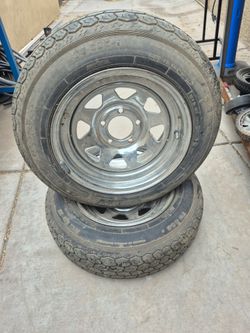 5 lugs trailer tires with rims