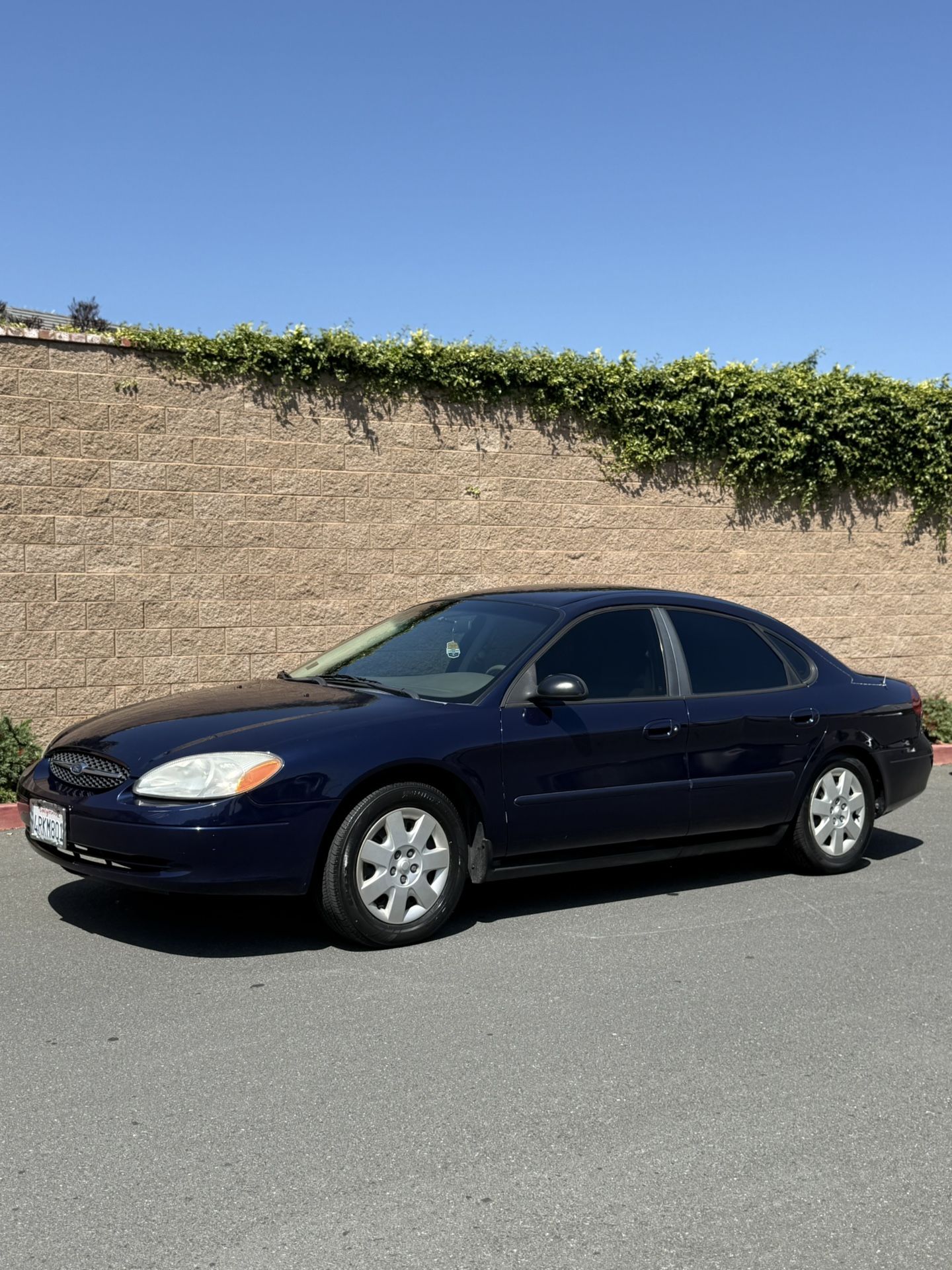 2001 Ford Taurus