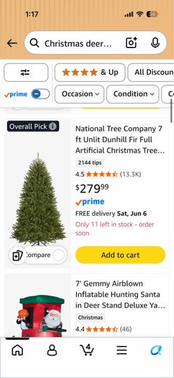Christmas tree / stand / shirt