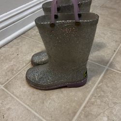 Toddler Rain Boots Size 9