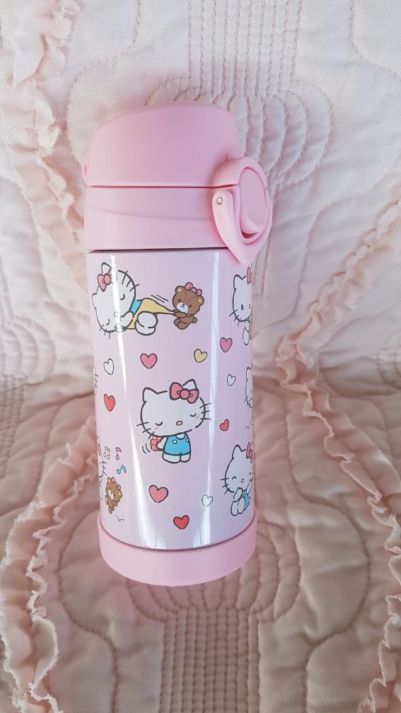 Hello Kitty Hearts Water Bottle