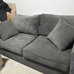 Loveseat 