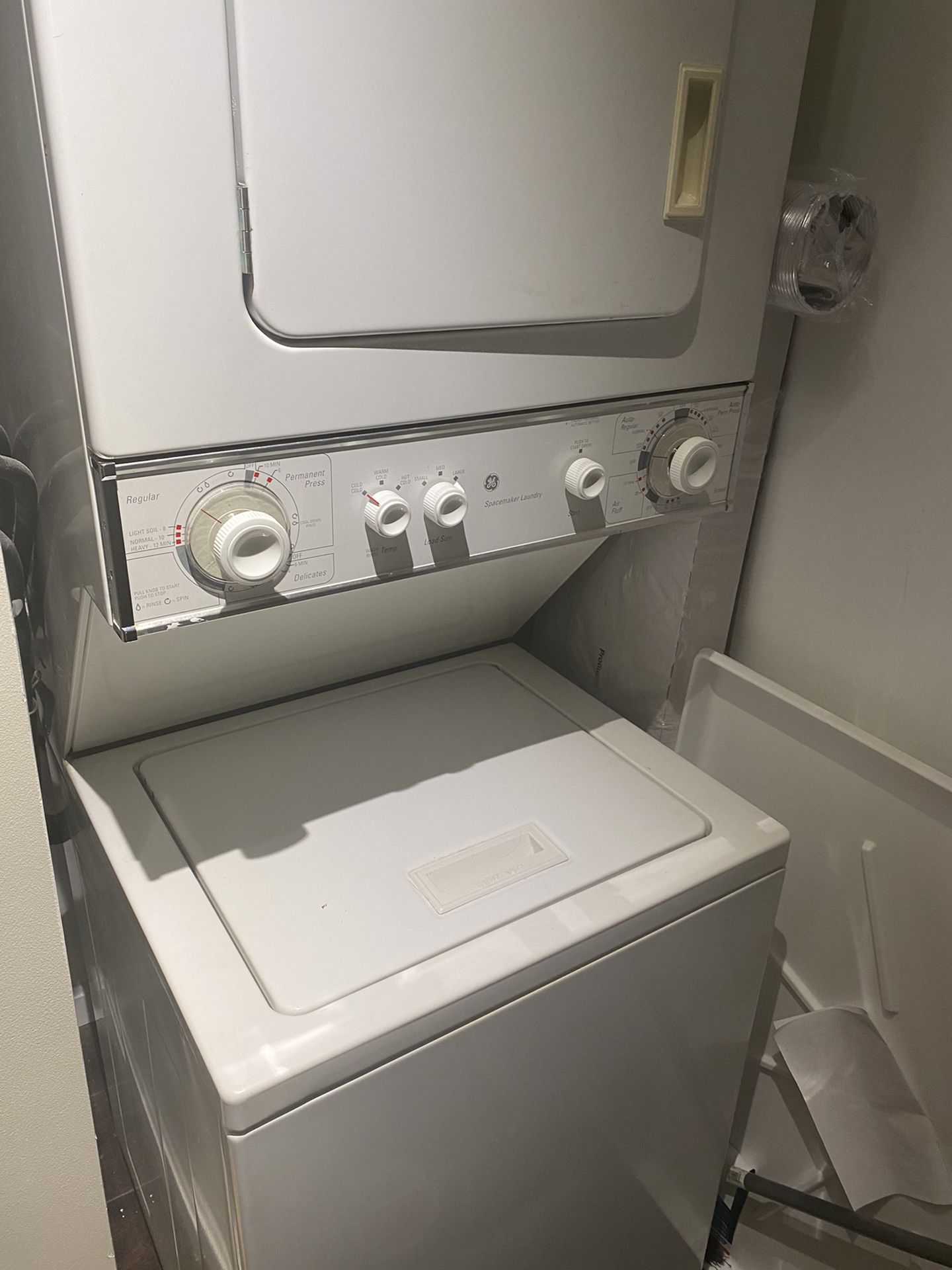 GE Washer and dryer - Gas