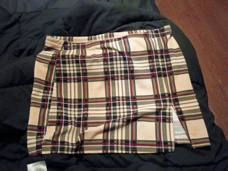 Plaid Mini Skirt w/split