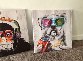 Canvas pictures asking $20 obo