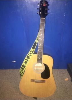 Guitar/ Guitarra