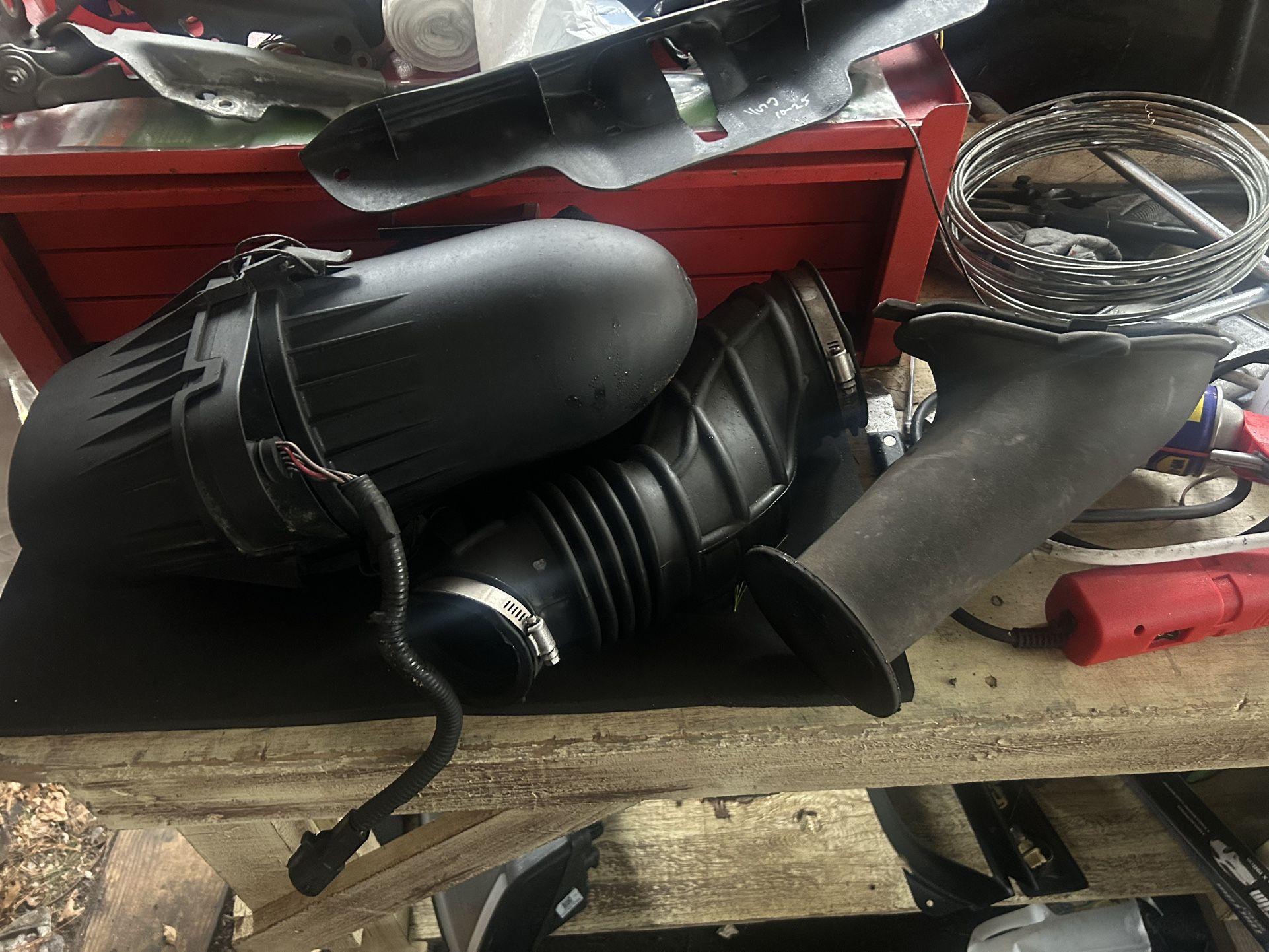 99-04 V6 Mustang Air Intake